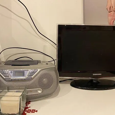 Disney Urbain Studio * סן-תיבאו-דה-וינייה
